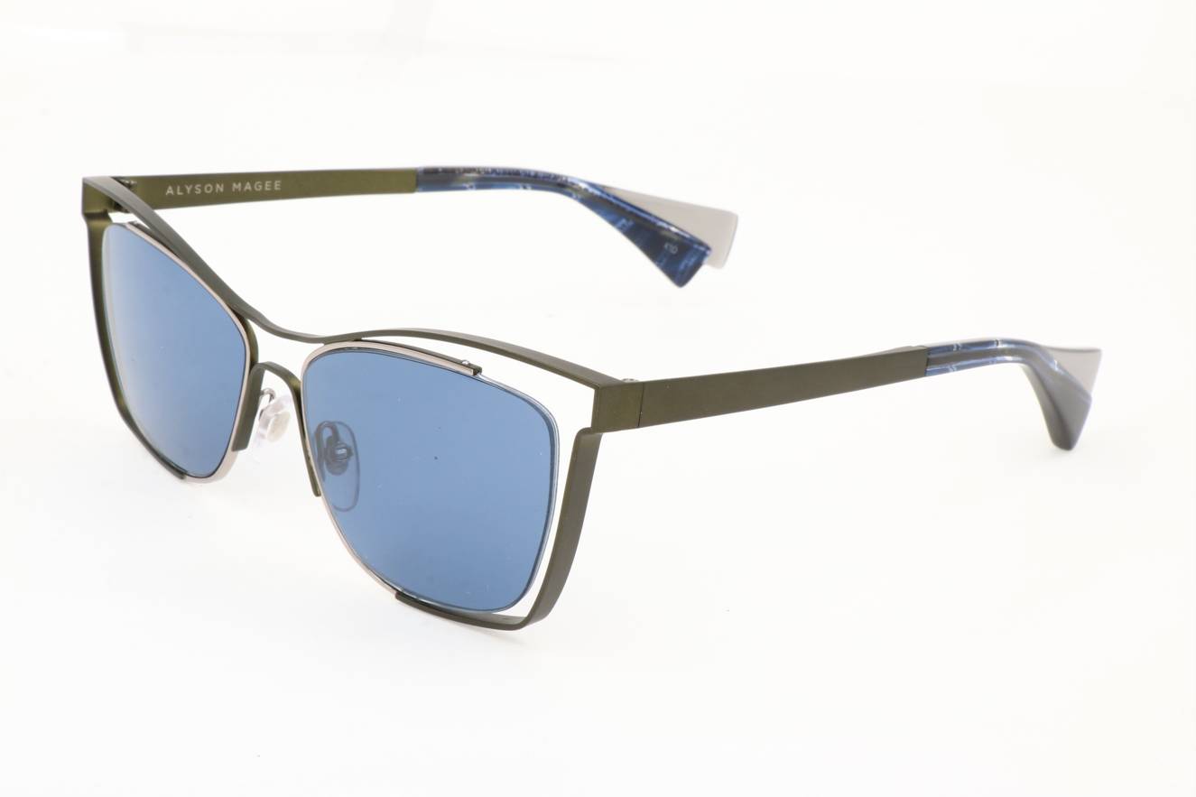 Alyson Magee AM7011 001  