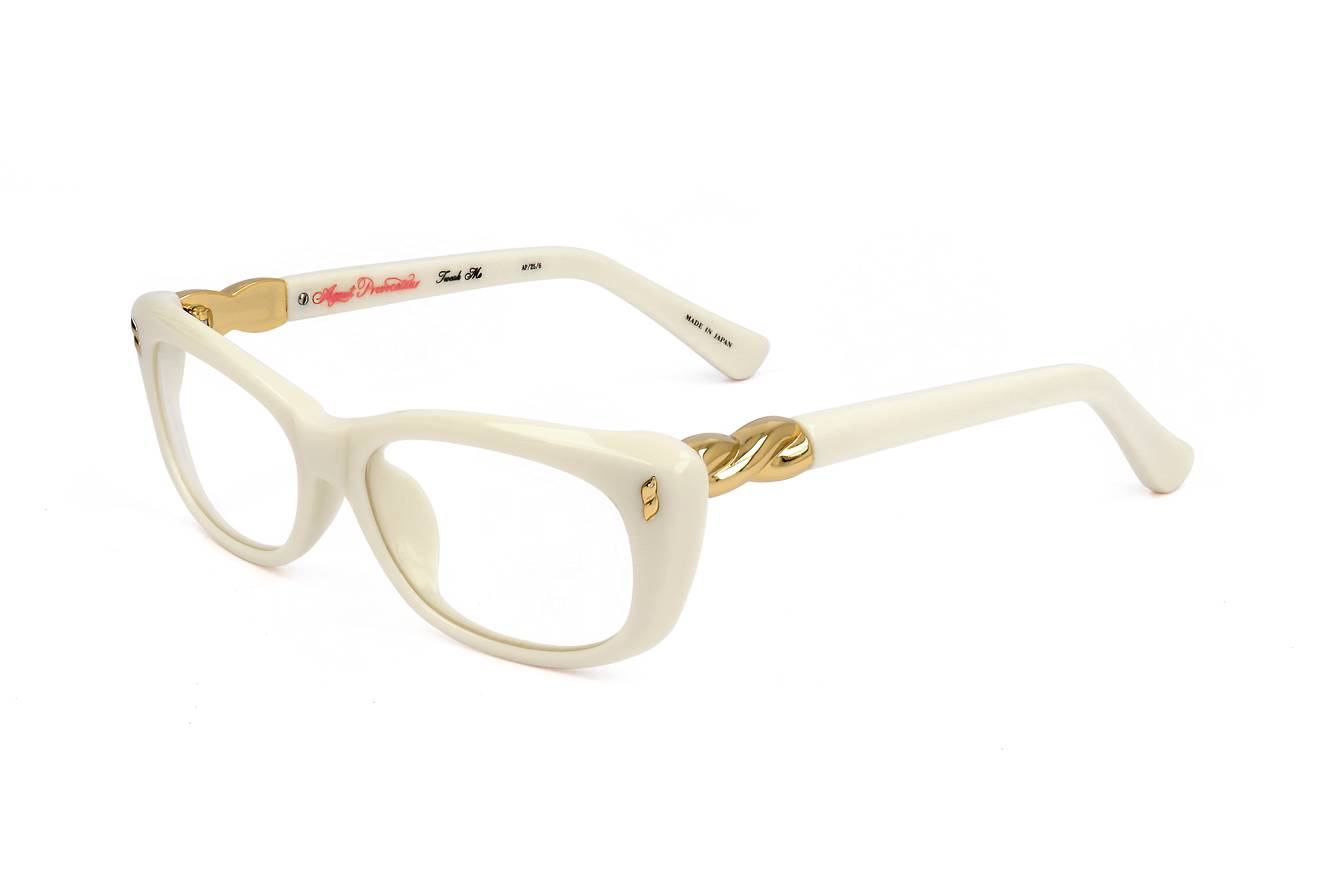 Linda Farrow AP25 C…