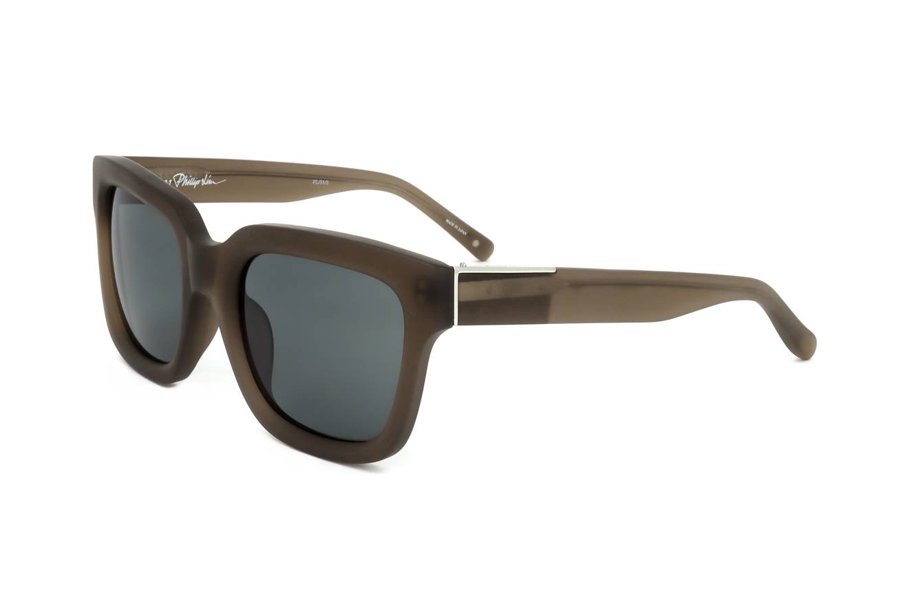 Linda Farrow PL51 C…