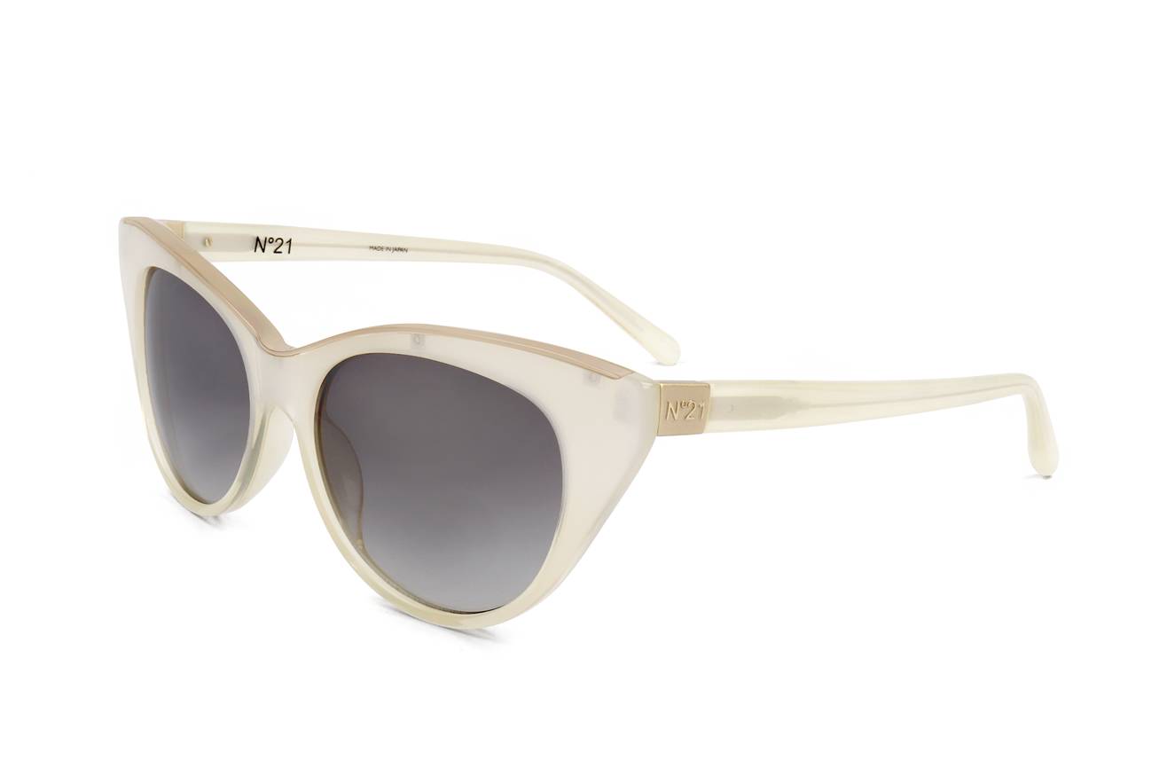 Linda Farrow N21S9 …