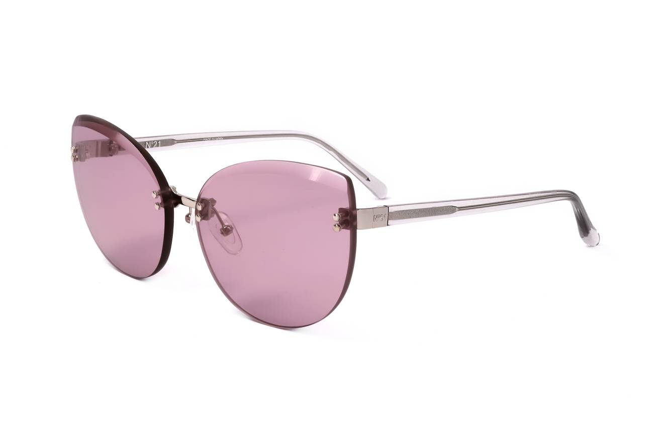 Linda Farrow N21S15…