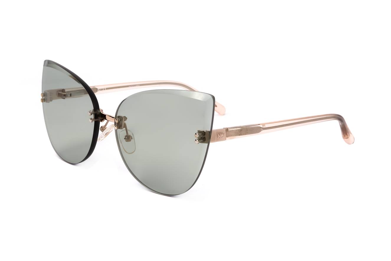 Linda Farrow N21S17…