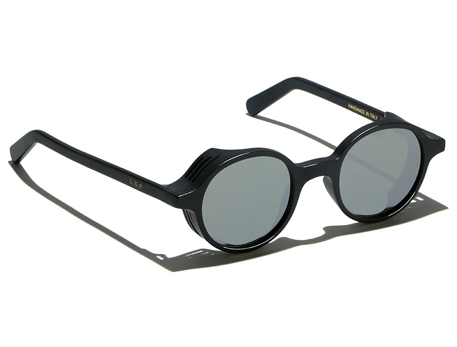 L.G.R. REUNION EXPLORER 5493  