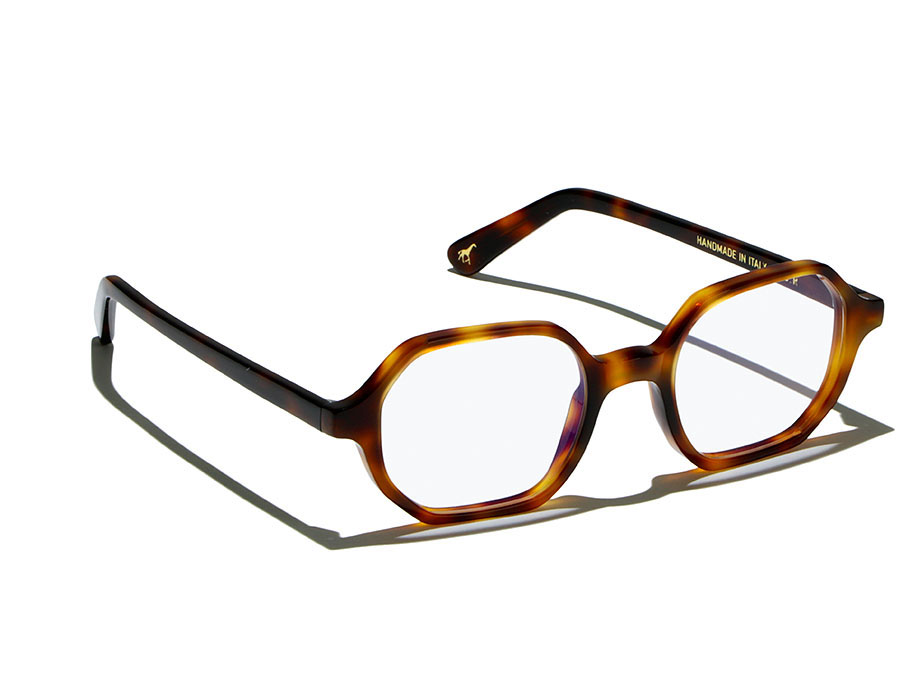 L.G.R. ZANZIBAR 5695  