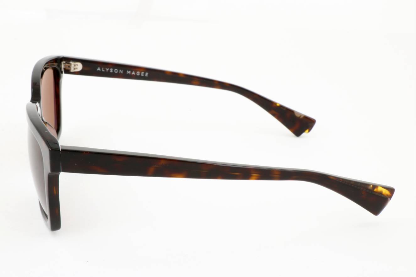 Alyson Magee AM5001 127  