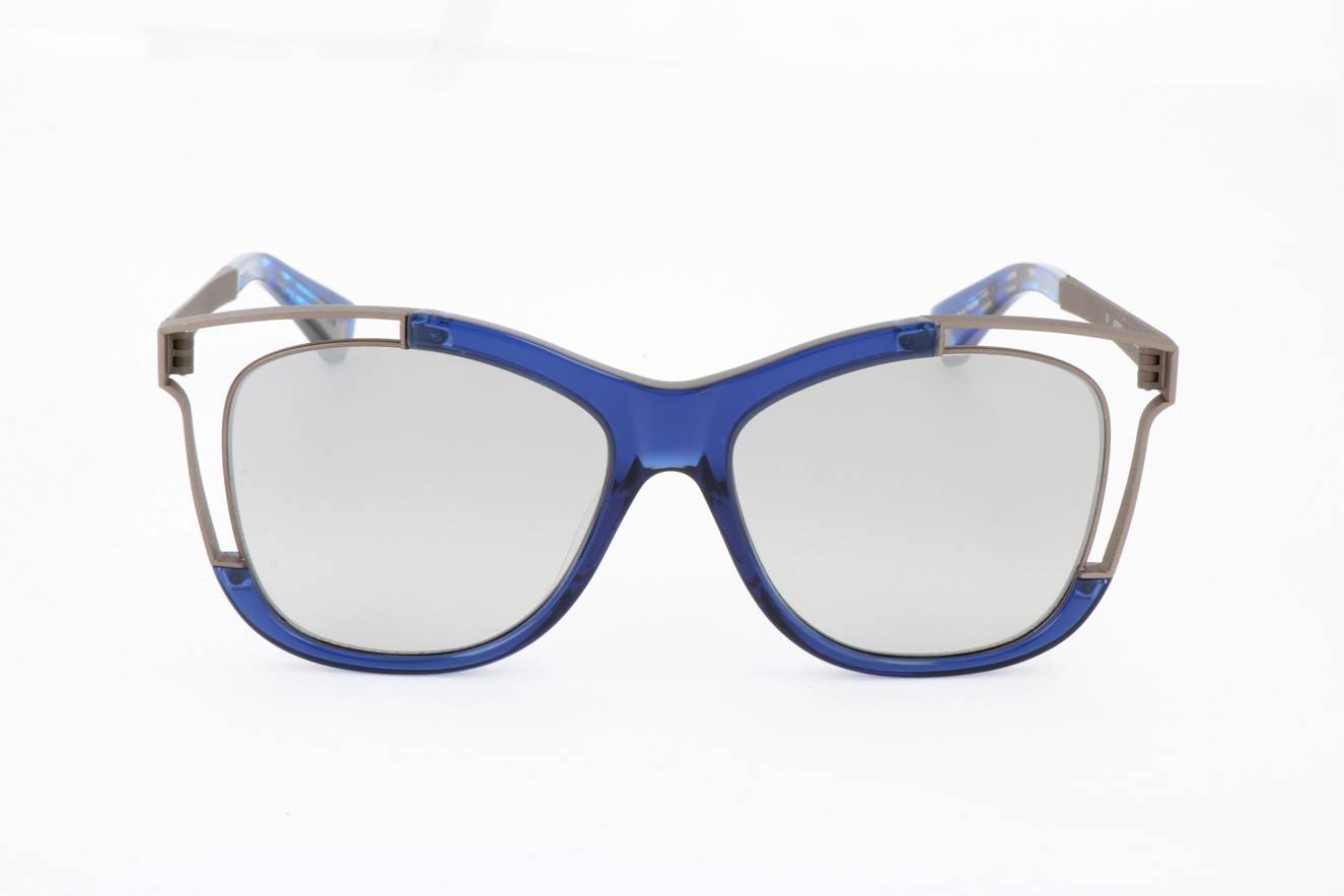 Alyson Magee AM7003 650  