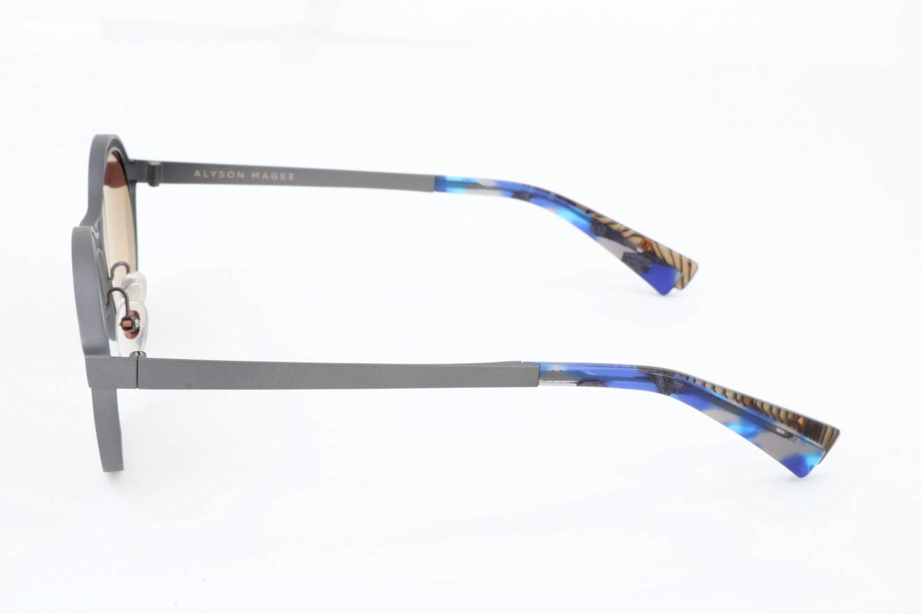 Alyson Magee AM7007 800  