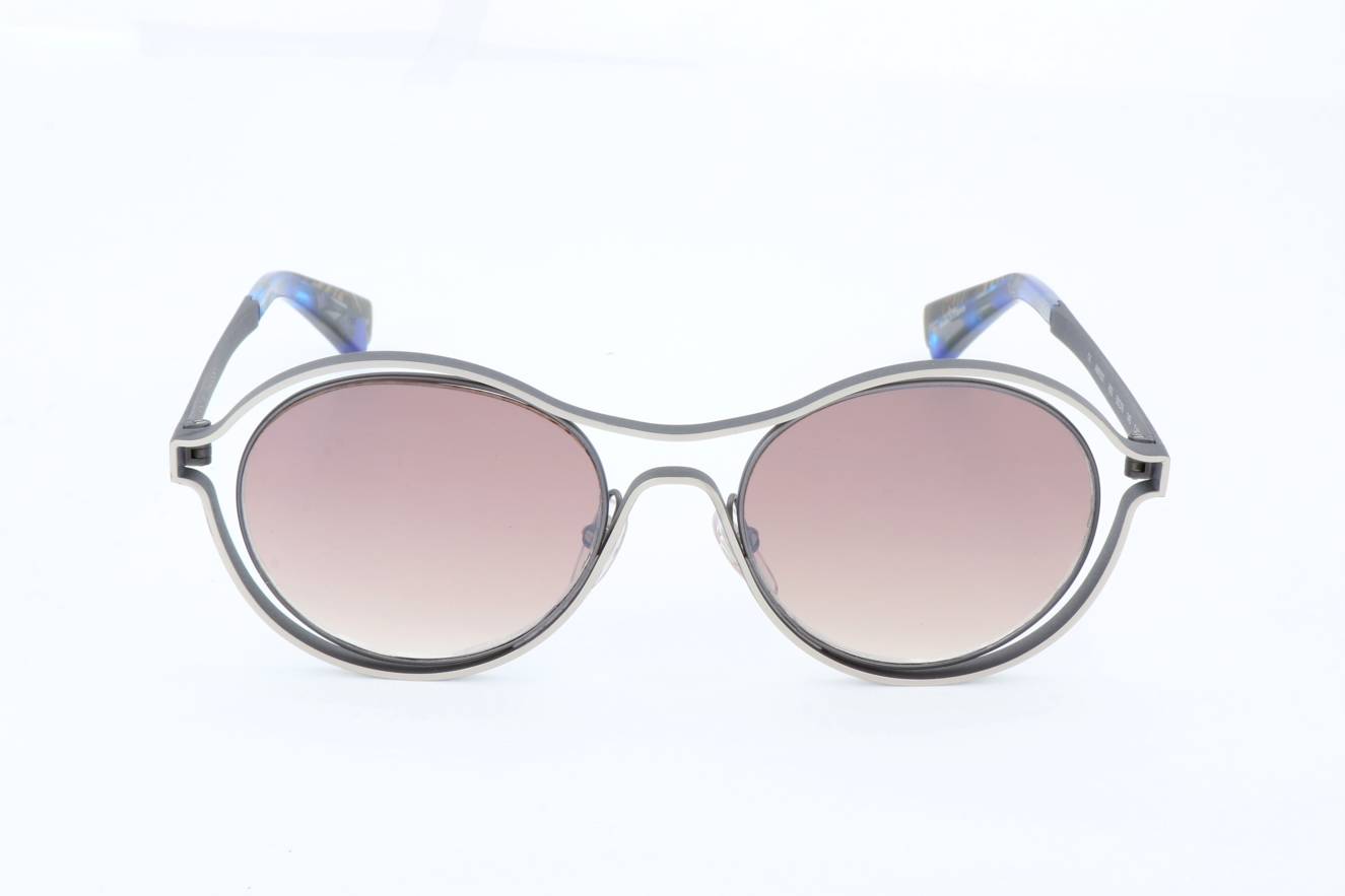 Alyson Magee AM7007 800  