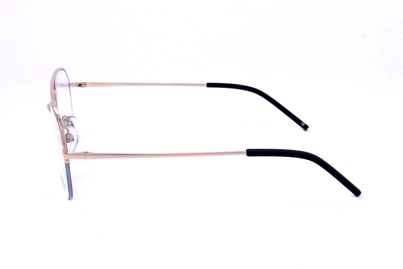 Benetton BEO3027 400  