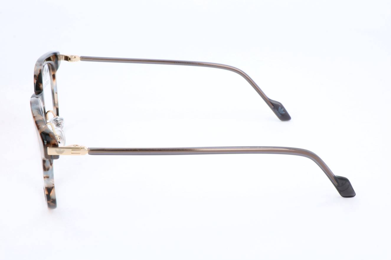 Adidas AOK003O 147.000  