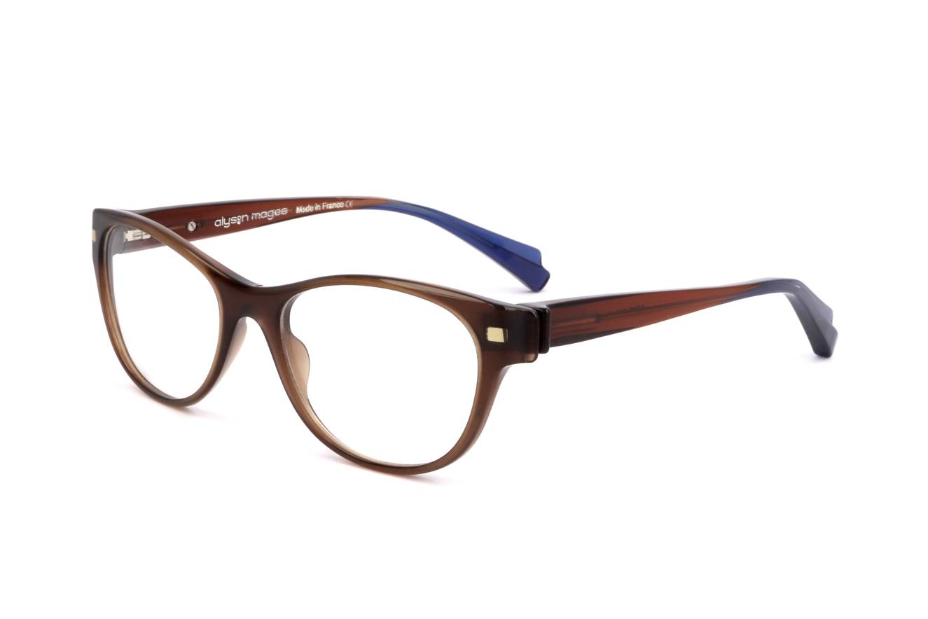 Alyson Magee AMO 003 09  