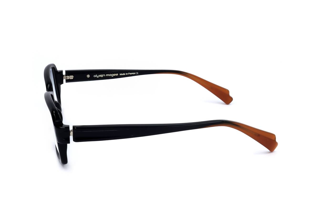 Alyson Magee AMO 010 15  