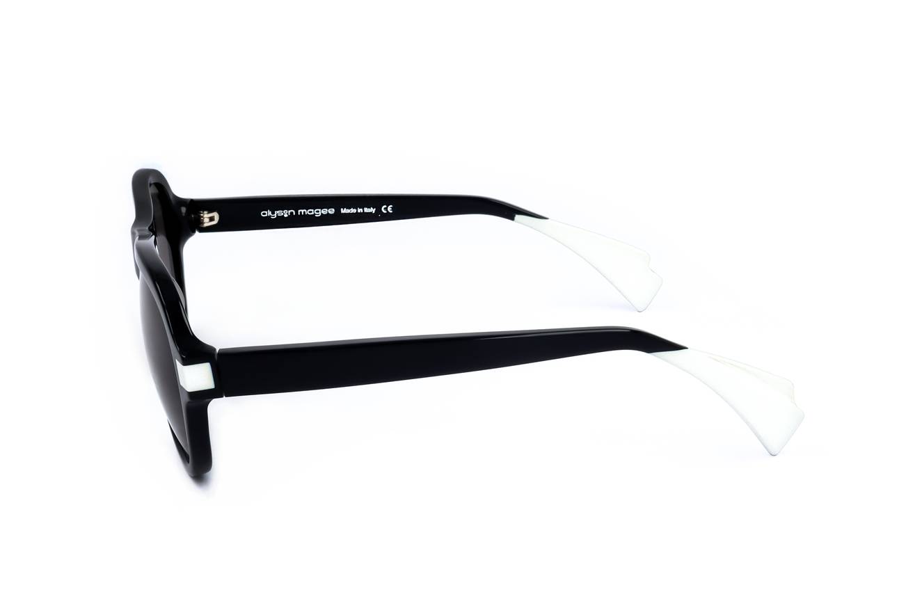 Alyson Magee CLARK 09  