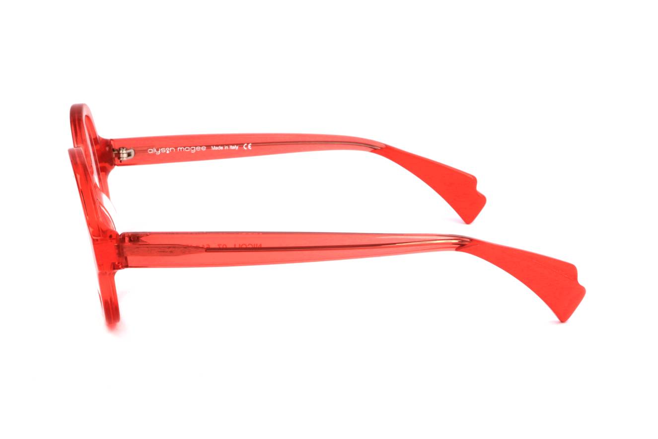 Alyson Magee NICOLL 07  