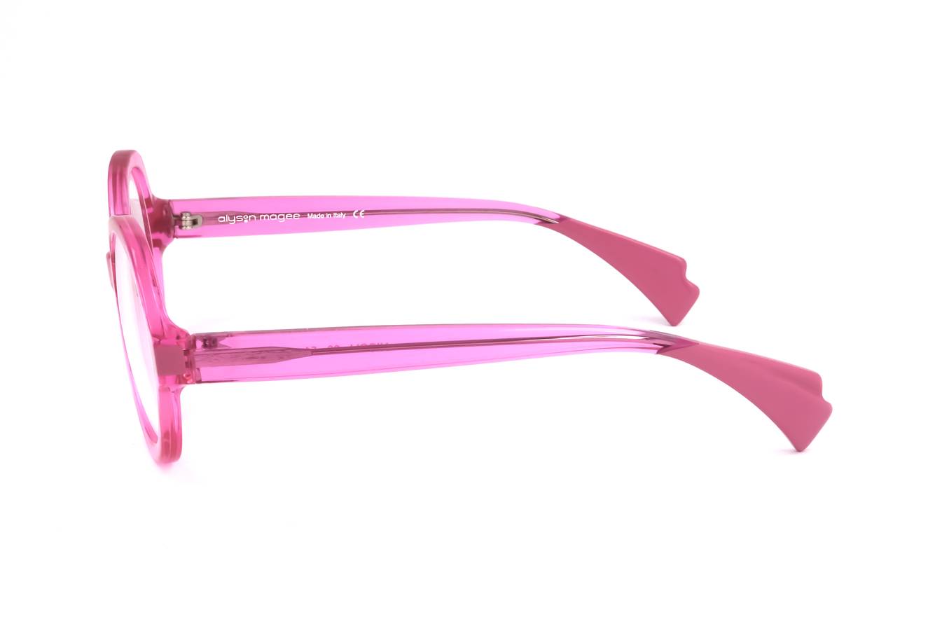 Alyson Magee NICOLL 08  