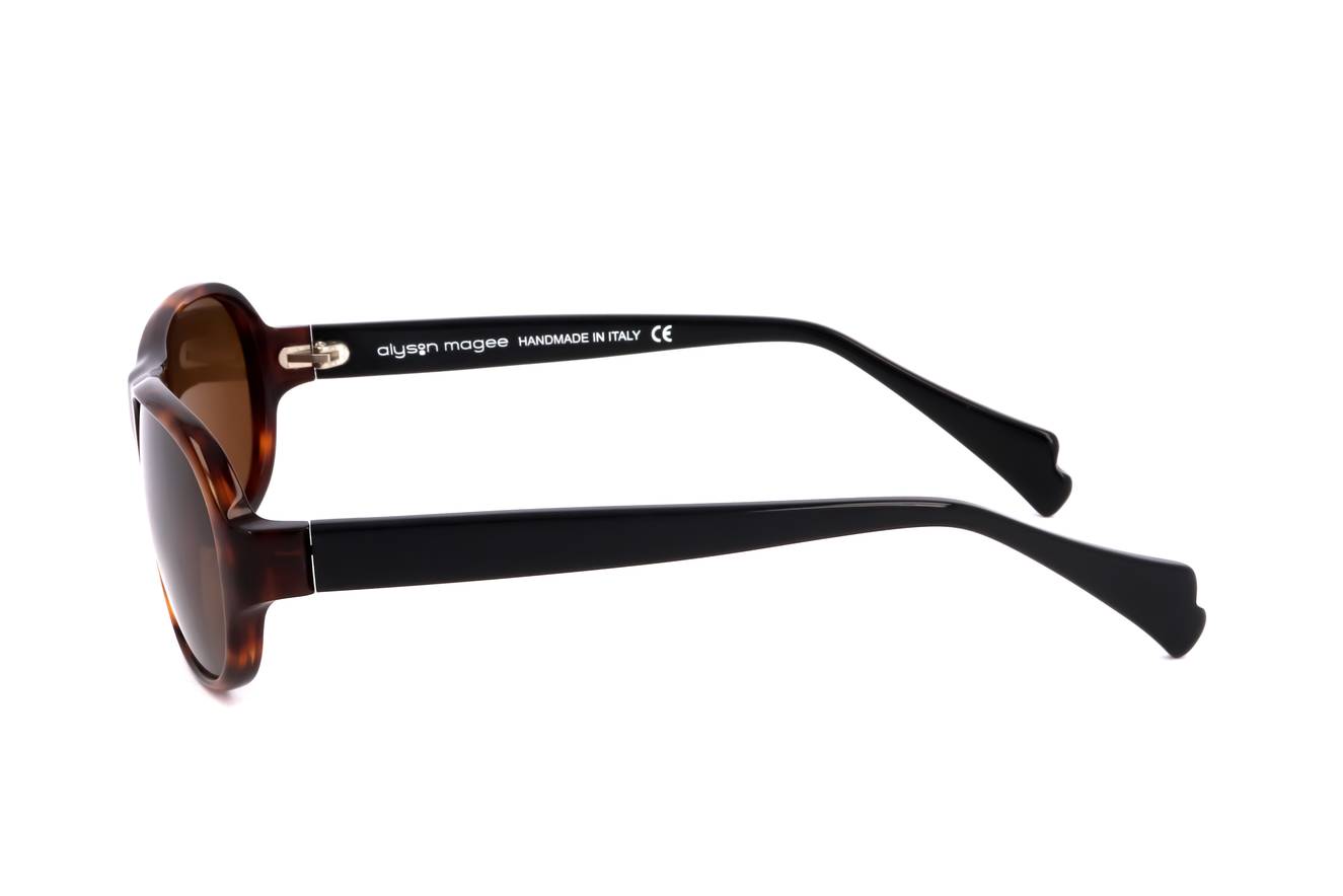 Alyson Magee AMS 003 06  