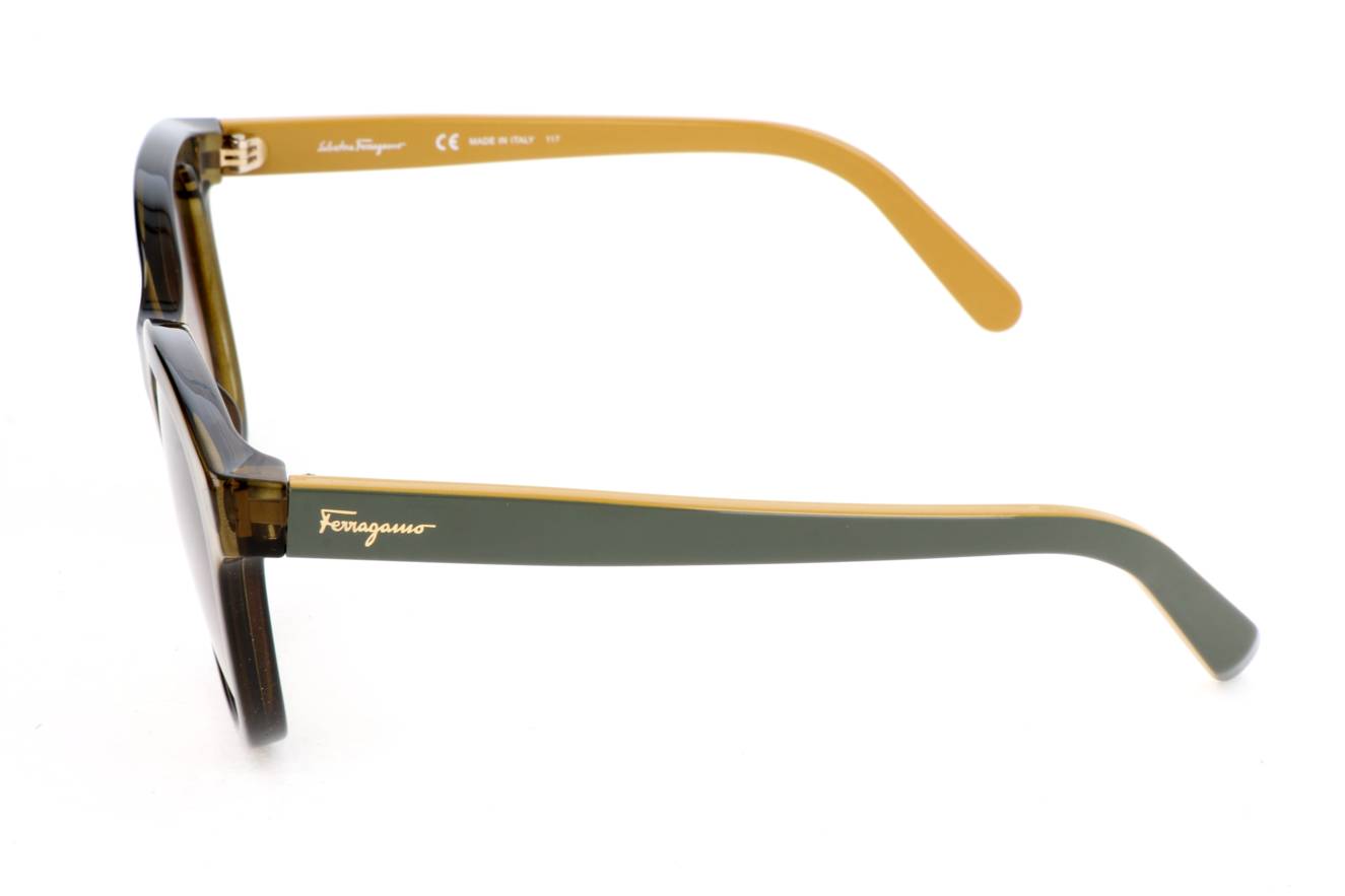 Salvatore Ferragamo SF834S 323  