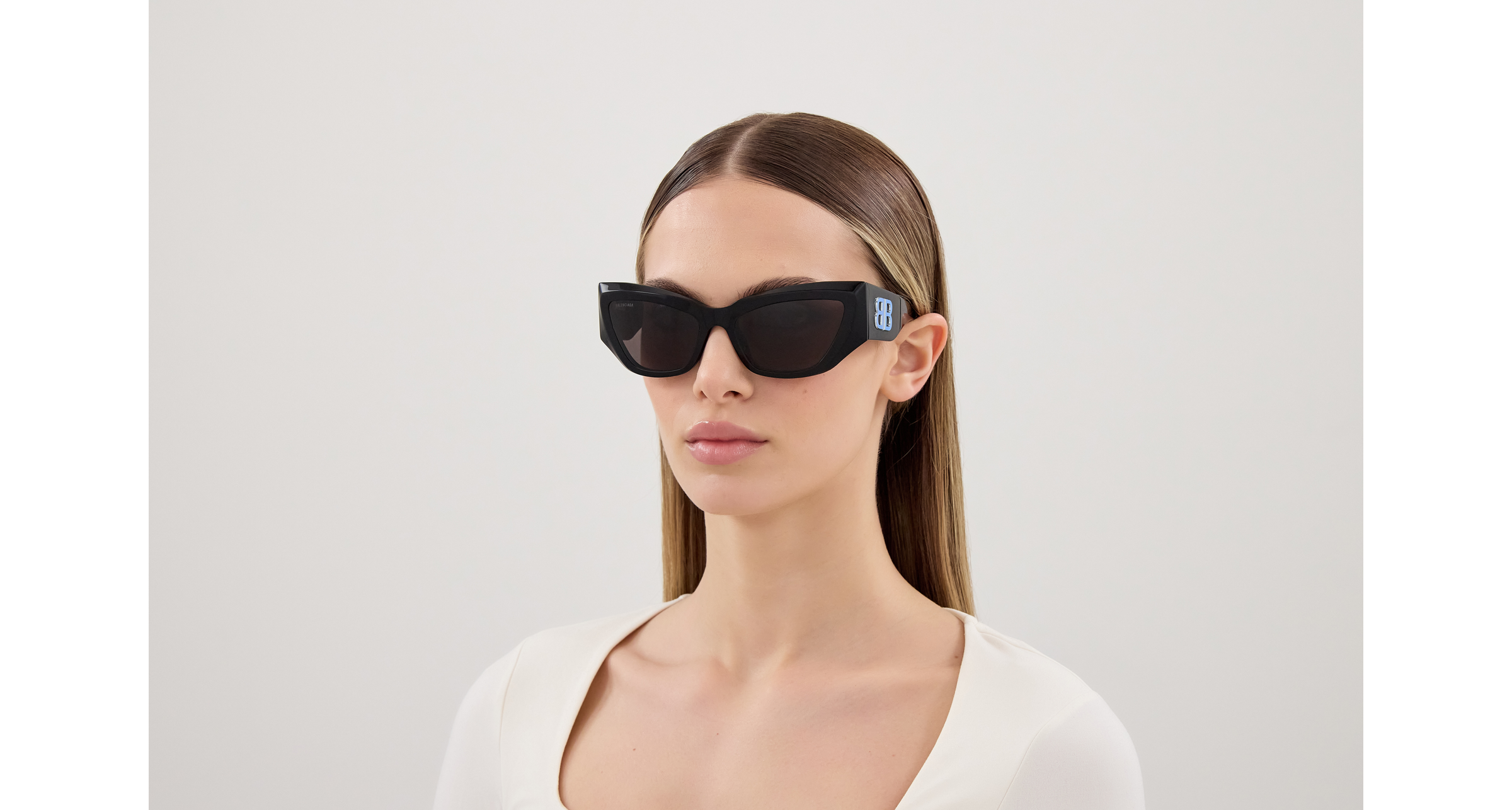Balenciaga BB0444S-002  