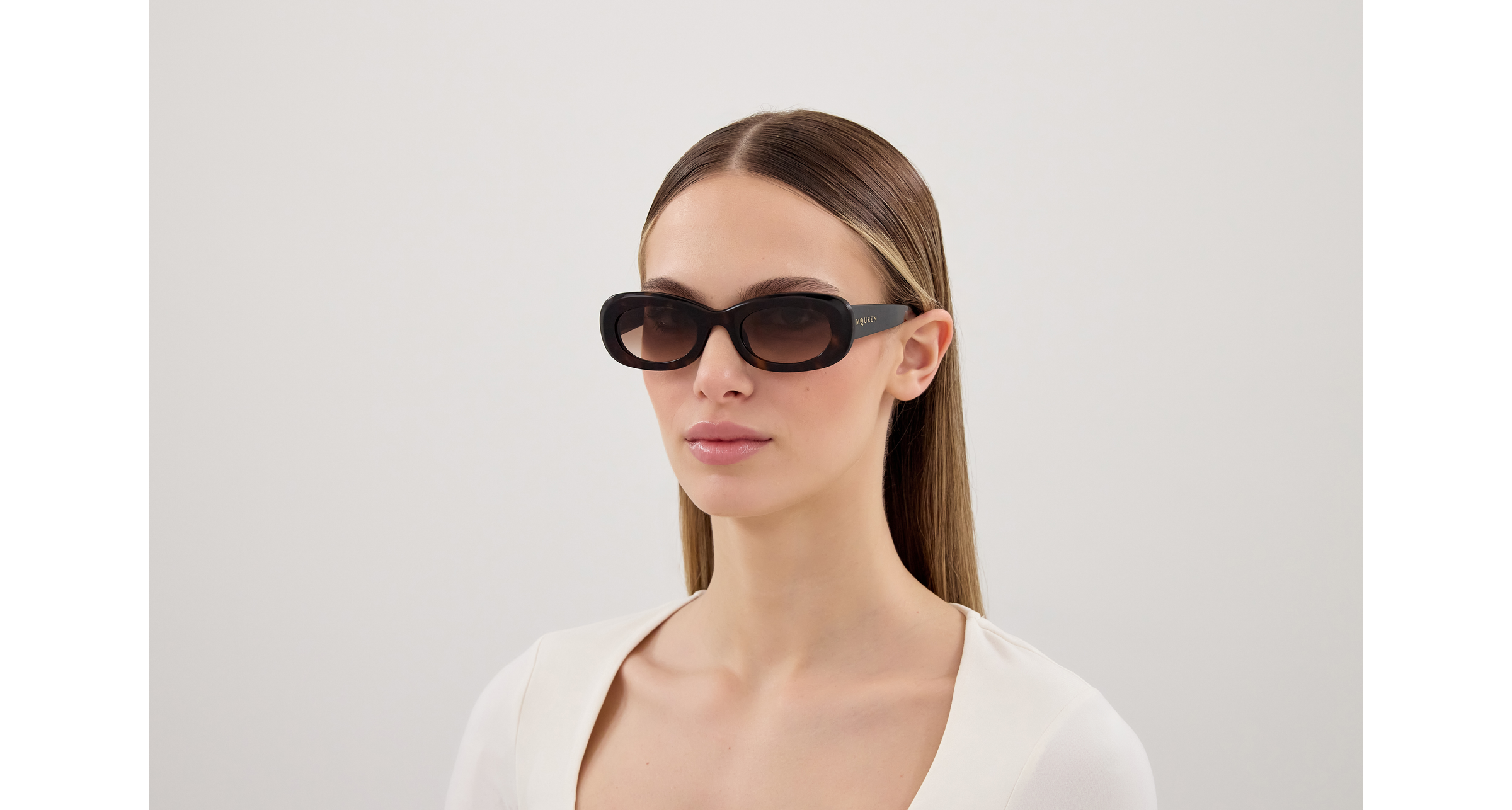 Alexander Mcqueen AM0527S-002  