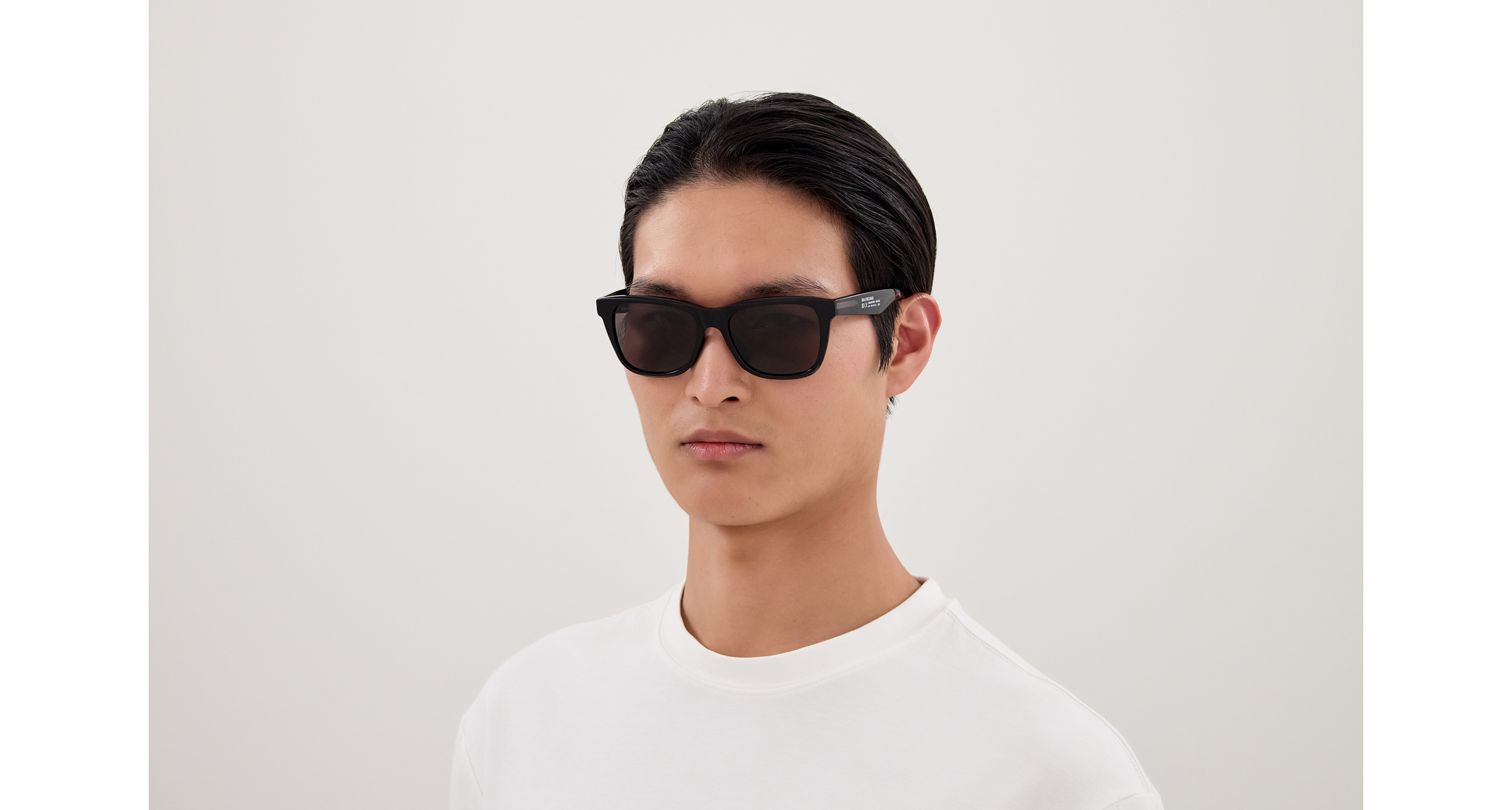 Balenciaga BB0425SK-001  