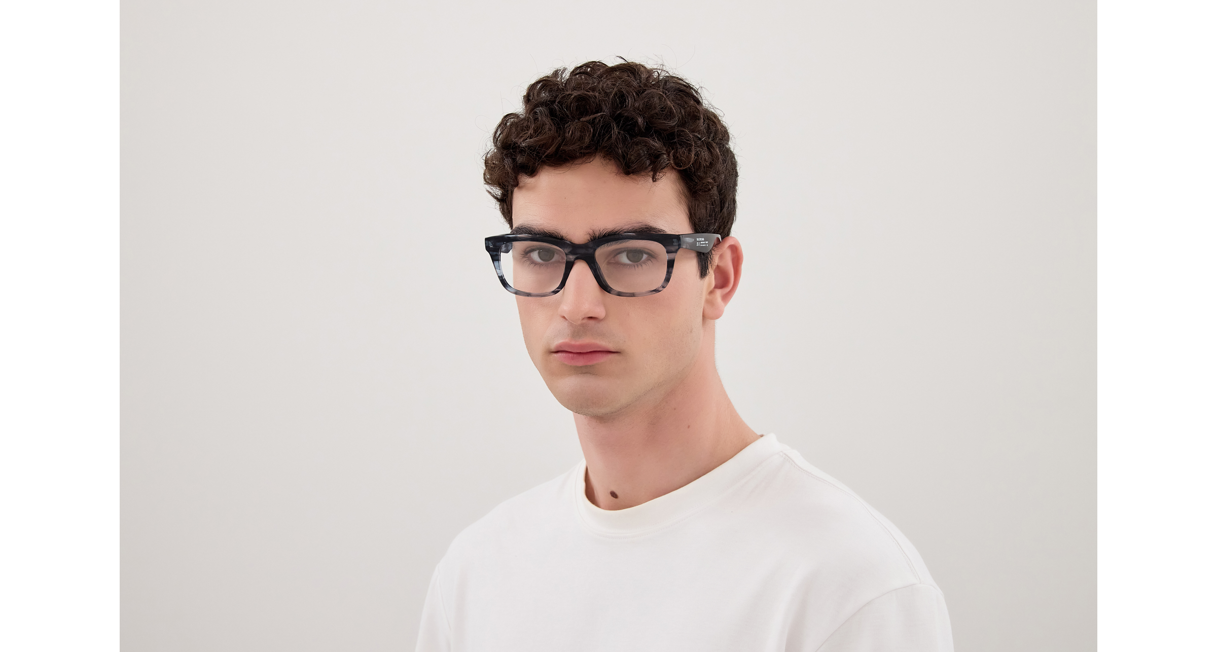 Balenciaga BB0429O-004  