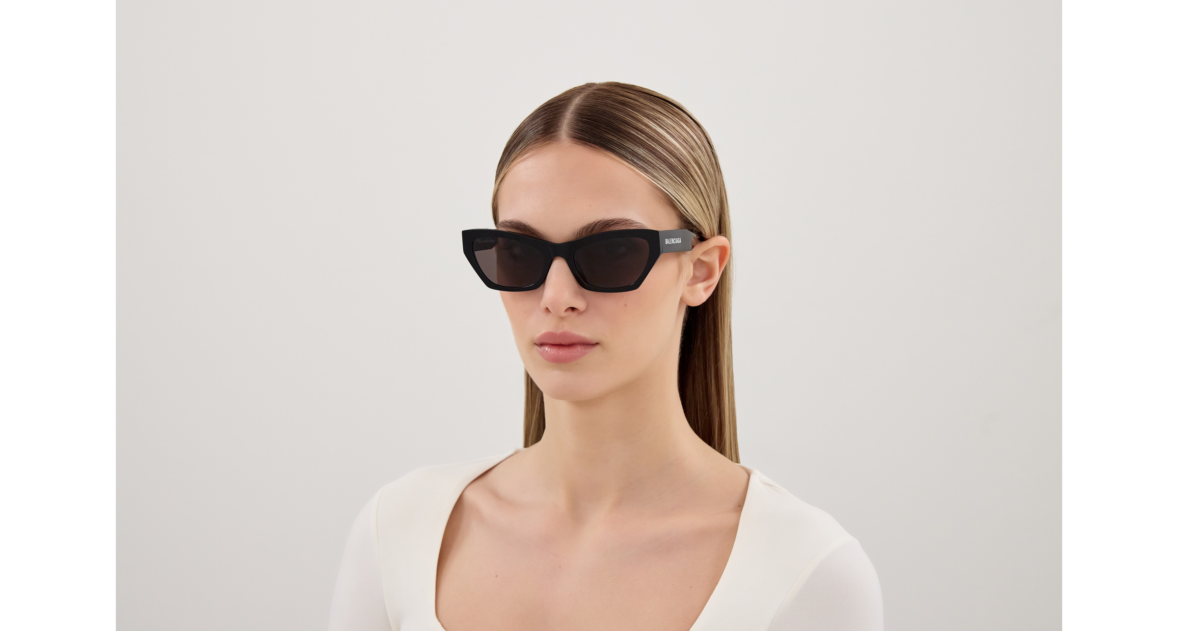 Balenciaga BB0447S-001  