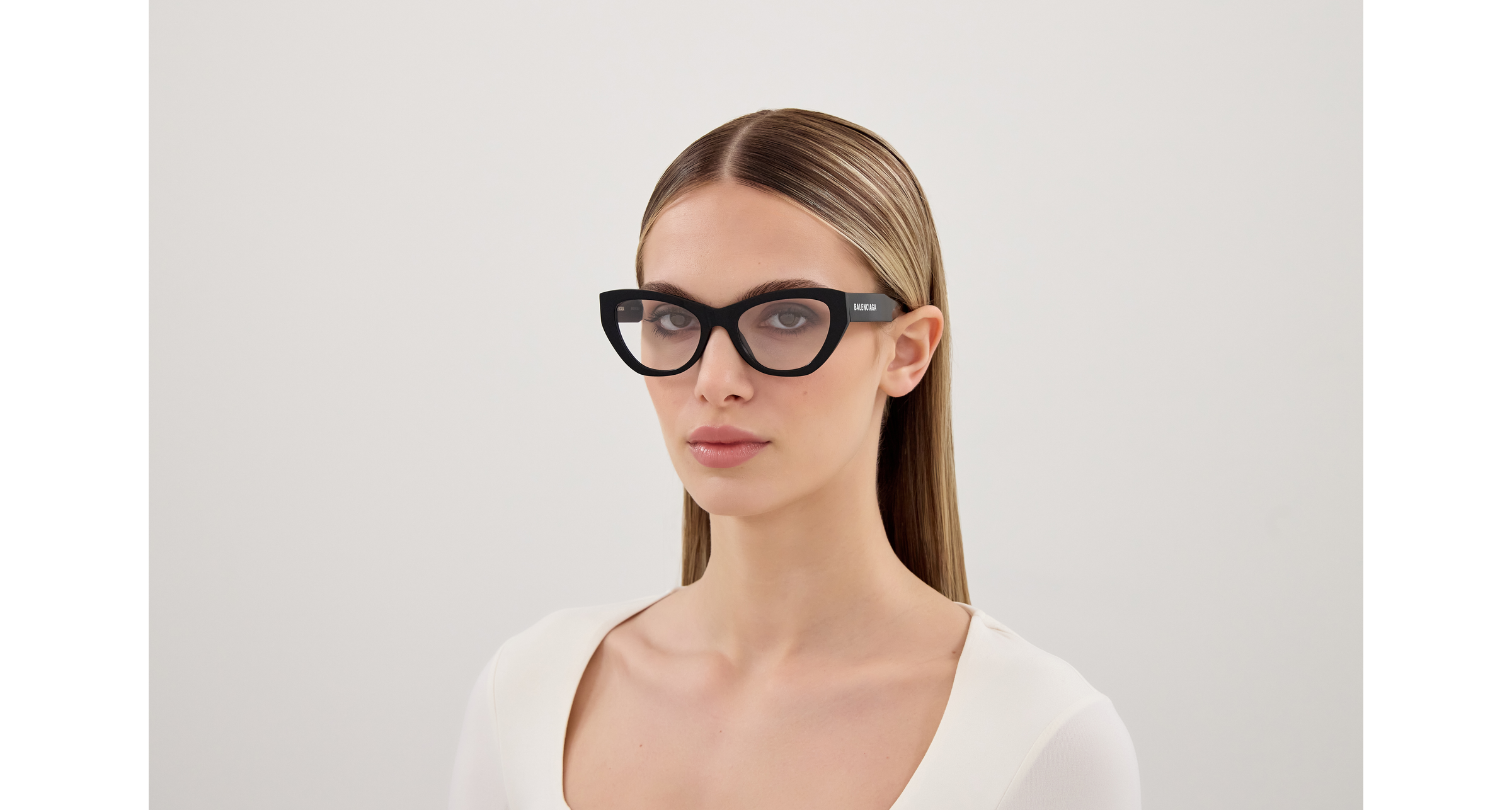 Balenciaga BB0449O-001  