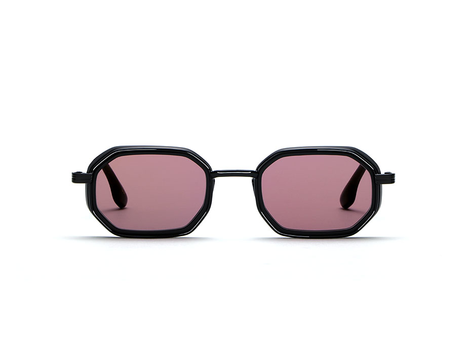 L.G.R. AXUM EXPLORER 6811  