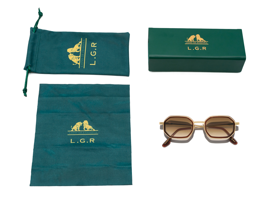 L.G.R. AXUM EXPLORER 6810  