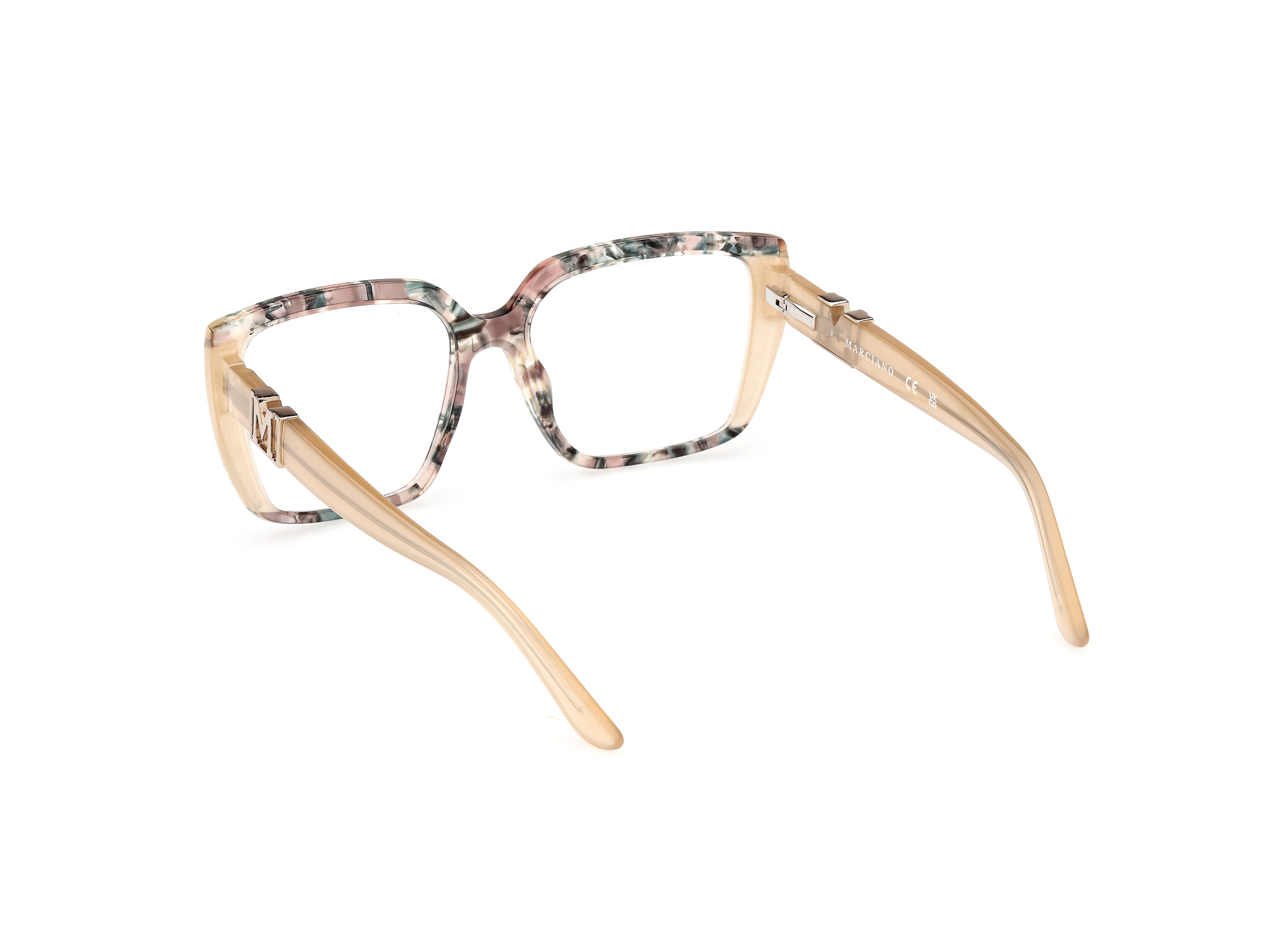 Guess GM50013 059  