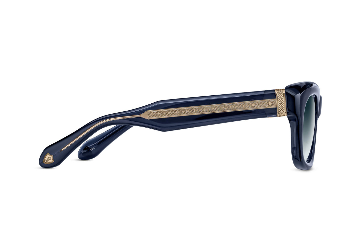 Matsuda M1042 DNC Essential 