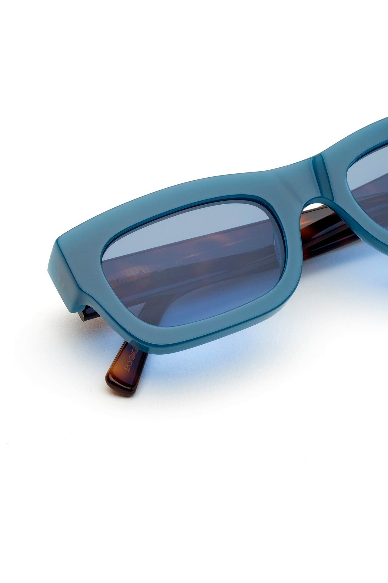 Marni ICJ5 JB0 Kawasan Falls Blue Havana 