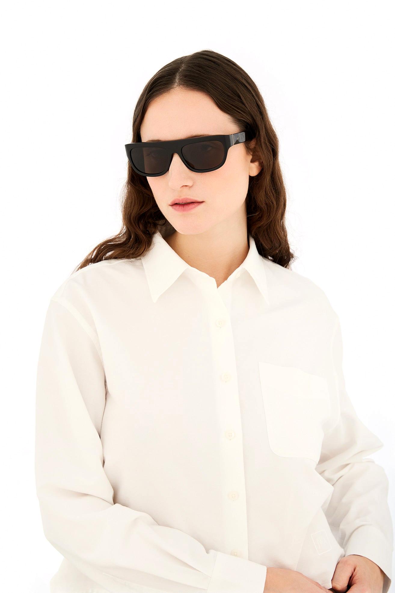 Retrosuperfuture IBVN P7D Serioso Black 