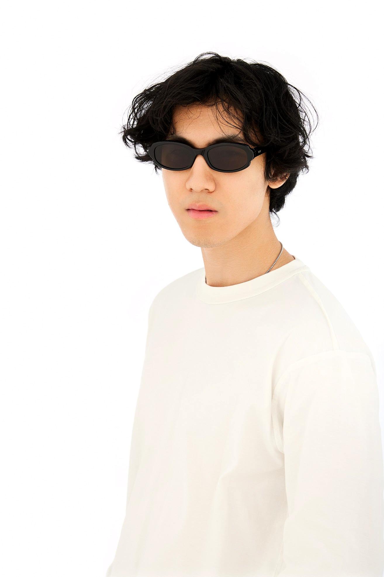 Retrosuperfuture IPSY HFO Esatto Black 