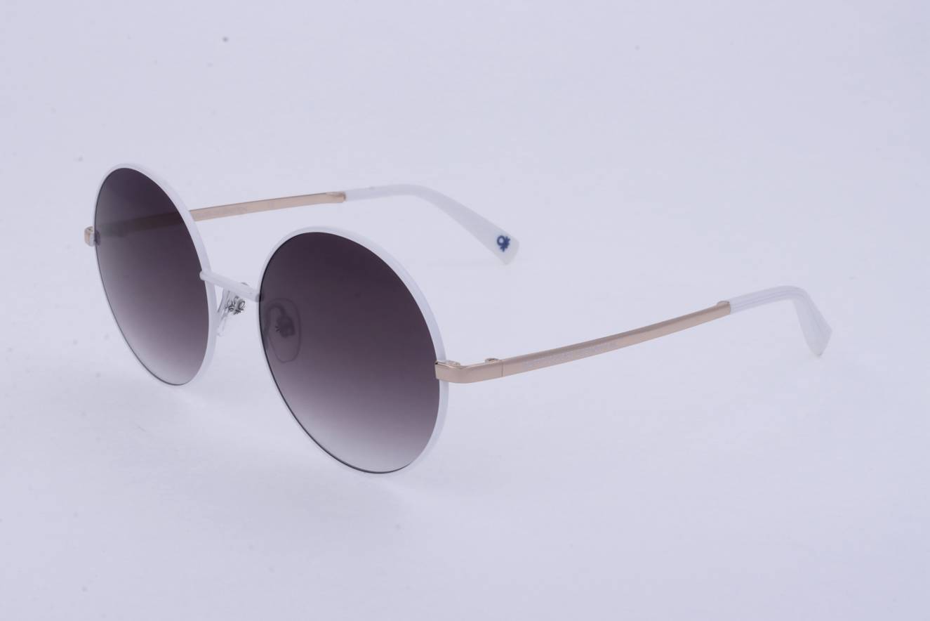 Benetton BE7009 800
